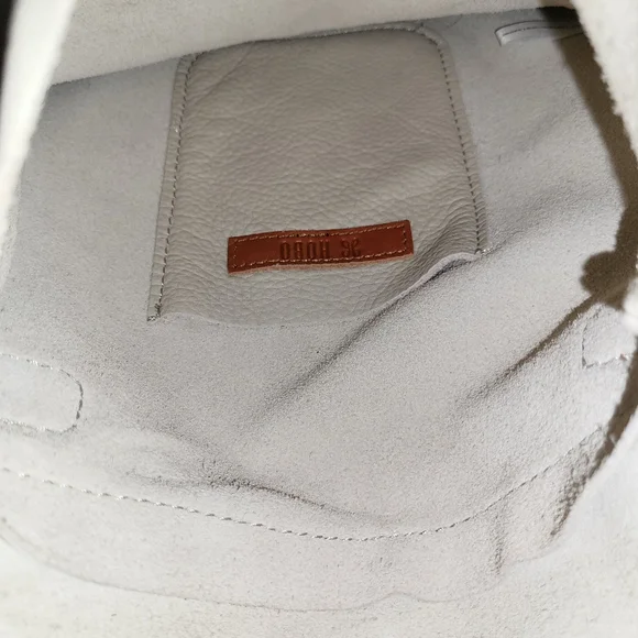 Hobo Cream Suede Genuine Leather Crossbody Bag - Picture 5 of 12